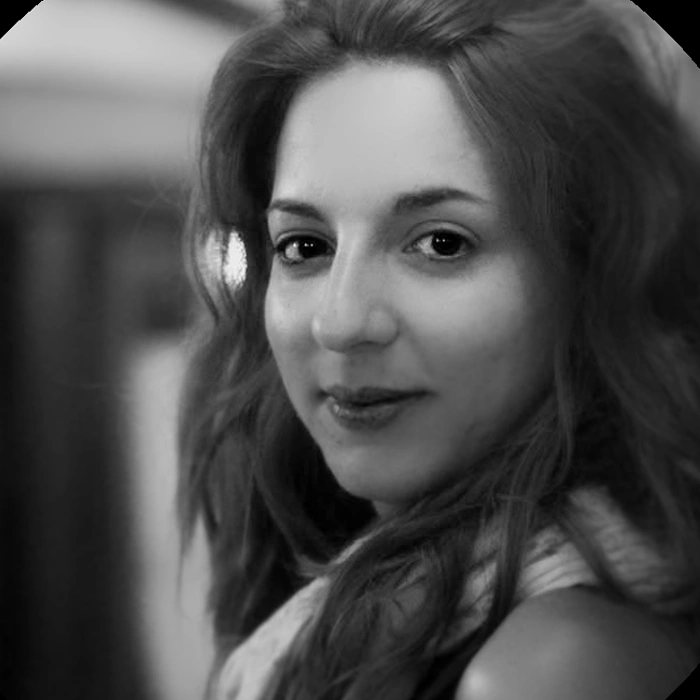 Έλλη Λαψάτη