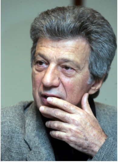 Γιάννης Φέρτης